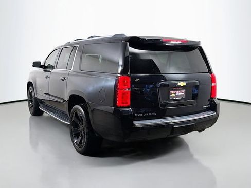 Used 2020 Chevrolet Suburban Premier image 8