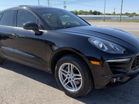 Used 2017 Porsche Macan AWD/4WD image 13