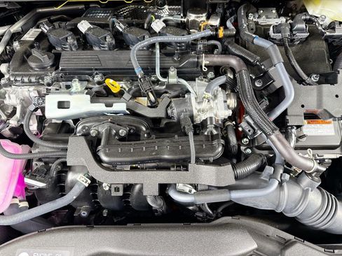 New 2026 Toyota Prius Plug-In Hybrid FWD image 11