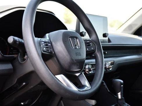 Used 2025 Honda CR-V EX image 11