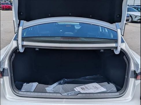 New 2026 Kia K4 EX FWD image 13