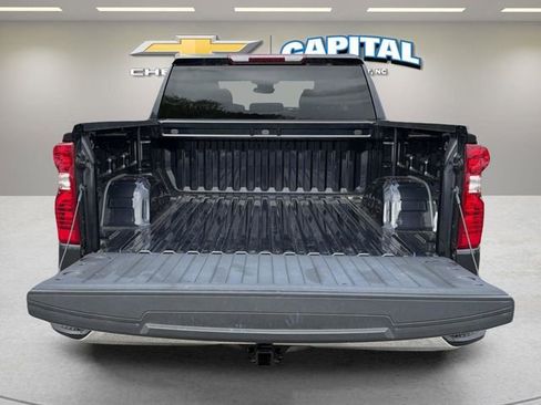 Used 2023 Chevrolet Silverado 1500 LT image 9