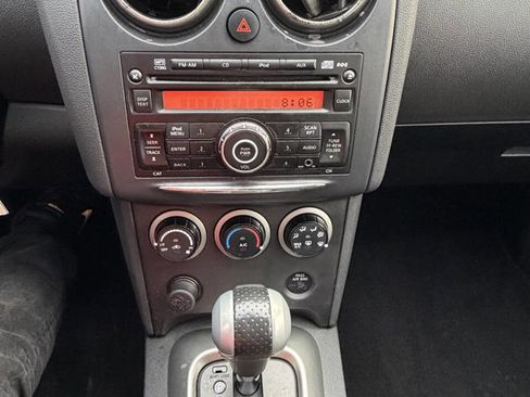 Used 2012 Nissan Rogue S AWD/4WD image 25