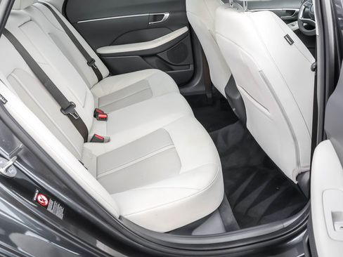 Used 2023 Hyundai Sonata SEL w/ Preferred Accessory Package image 32