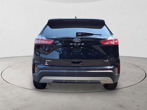 Used 2023 Ford Edge SEL image 6