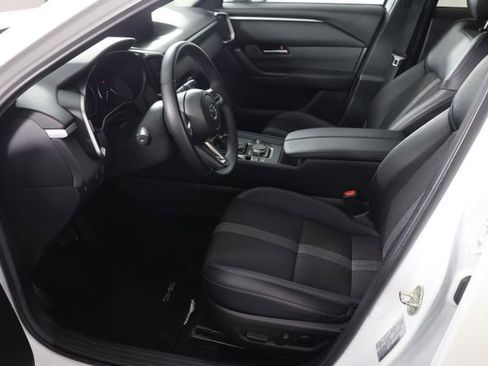 Used 2025 MAZDA CX-50 AWD 2.5 S w/ Preferred Package image 19