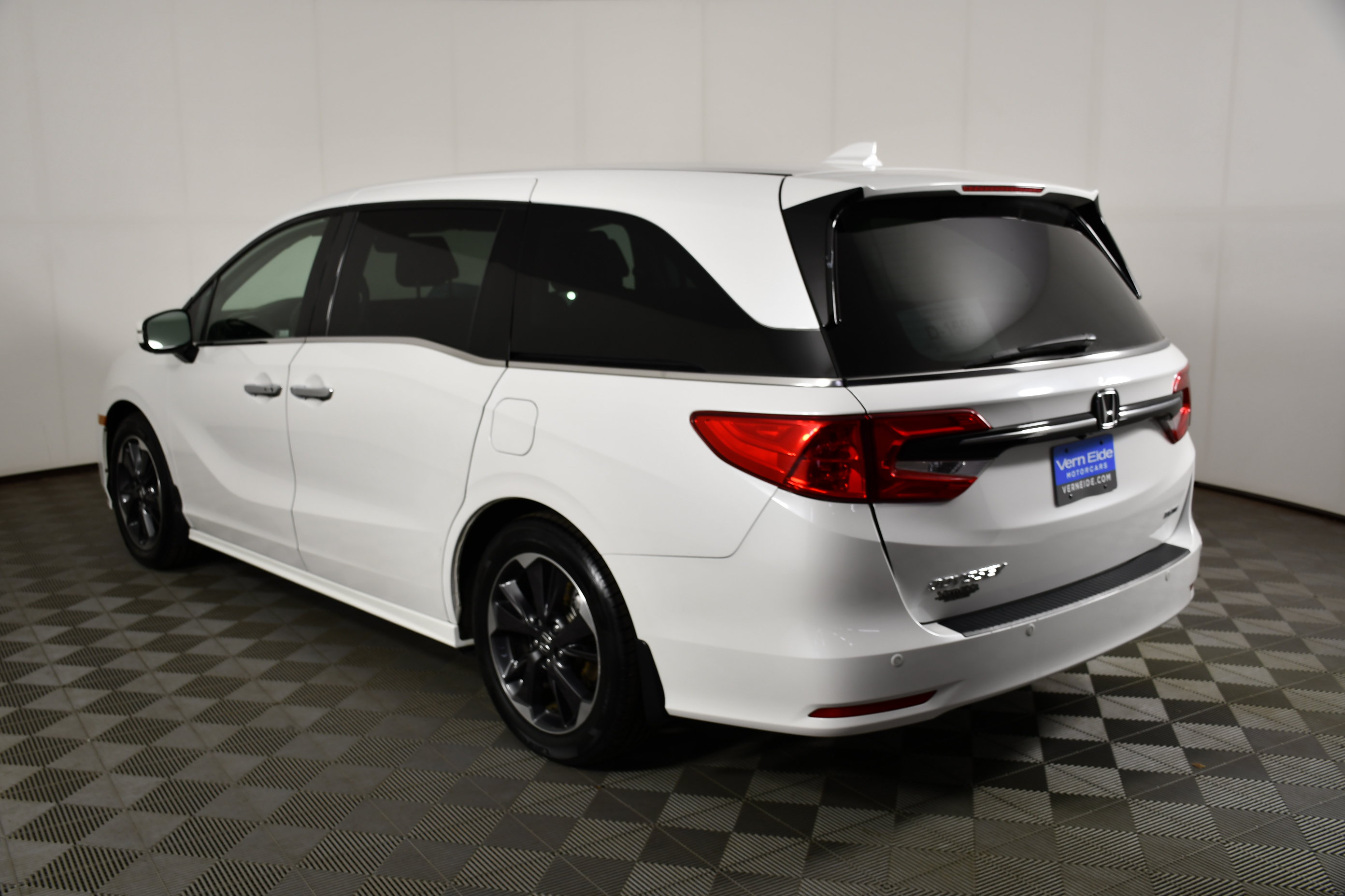 Used 2022 Honda Odyssey Elite image 8