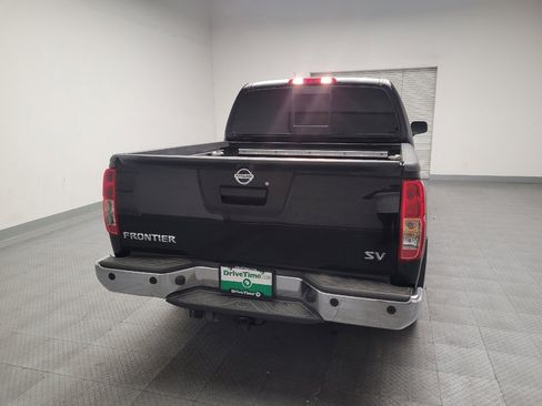 Used 2021 Nissan Frontier SV RWD image 7