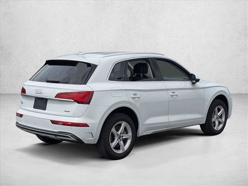 Used 2023 Audi Q5 2.0T Premium w/ Convenience Package AWD/4WD image 5