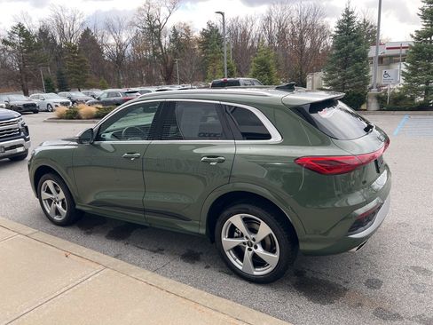 Used 2025 Audi Q5 Premium Plus w/ Premium Plus image 39