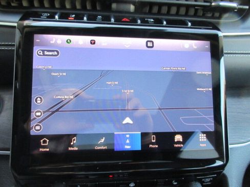 Used 2023 Jeep Grand Cherokee L Limited w/ Trailer Tow Group (B) image 15