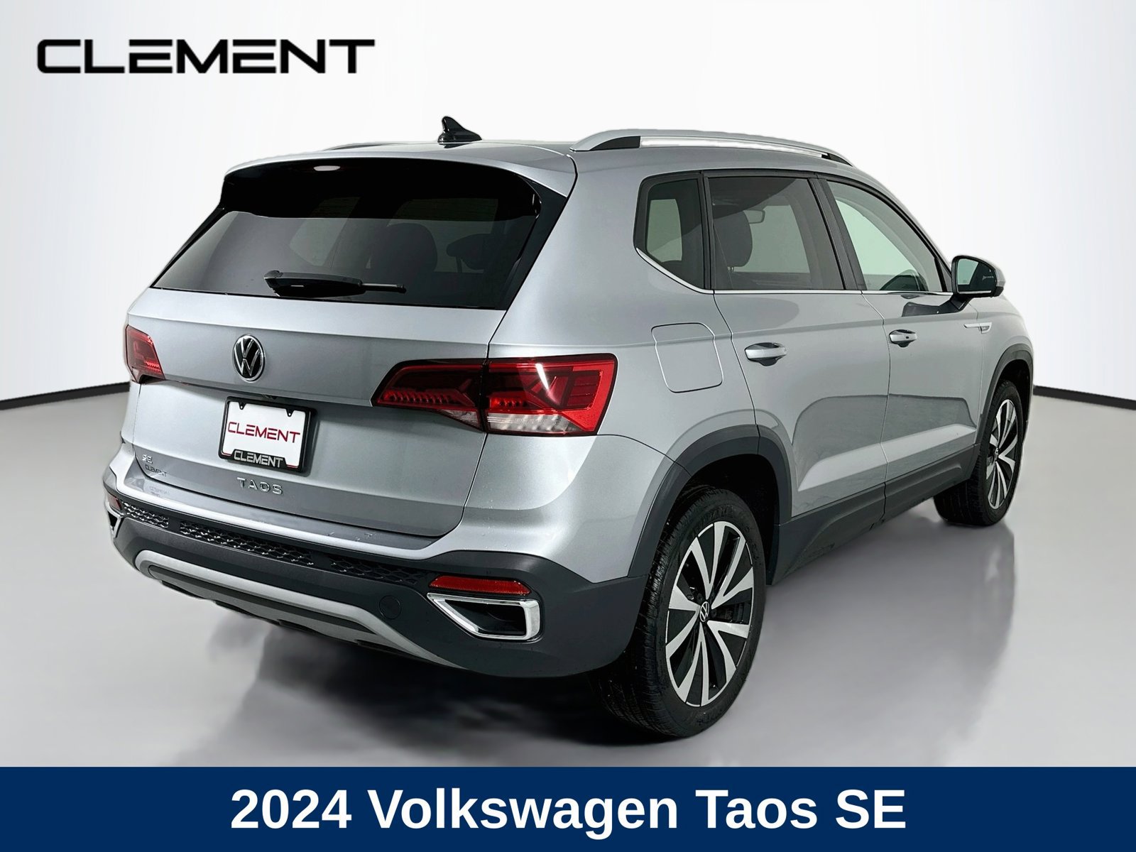 Used 2024 Volkswagen Taos SE FWD image 5