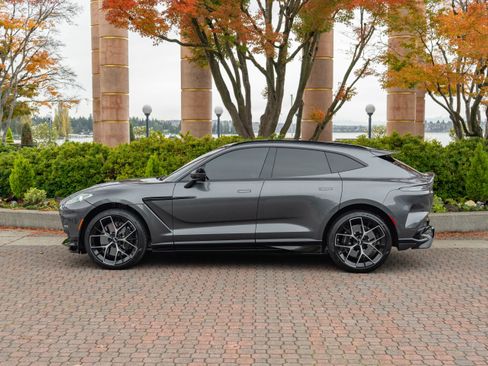 Used 2024 Aston Martin DBX 707 image 50