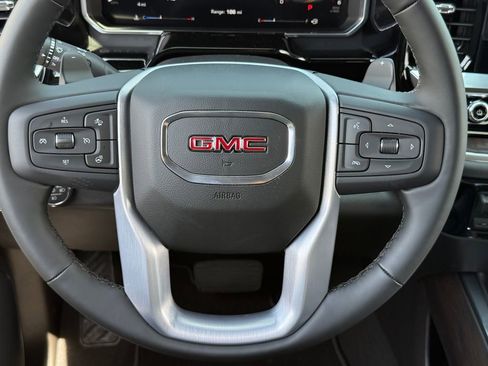 New 2026 GMC Sierra 1500 SLT w/ SLT Premium Package AWD/4WD image 32