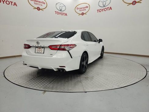 Used 2019 Toyota Camry SE image 8
