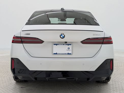 New 2026 BMW 530i xDrive w/ M Sport Package AWD/4WD image 10