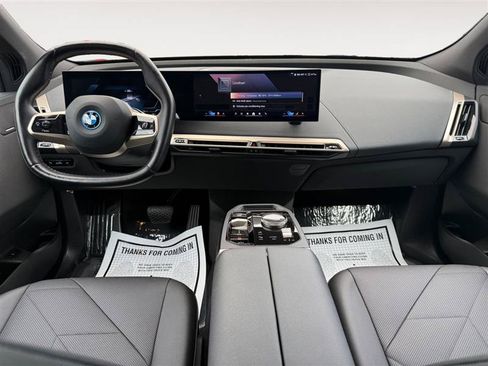Used 2024 BMW iX xDrive50 w/ Premium Package AWD/4WD image 12
