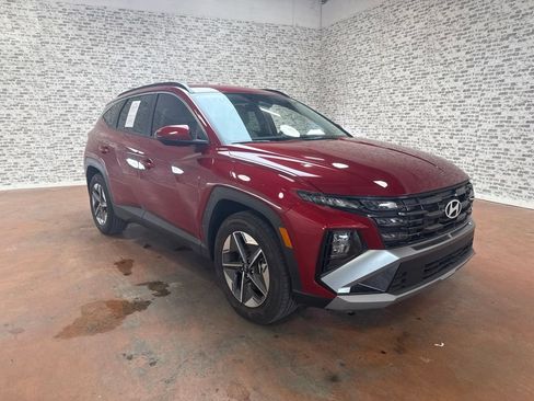 Certified 2026 Hyundai Tucson SEL Plus FWD image 1