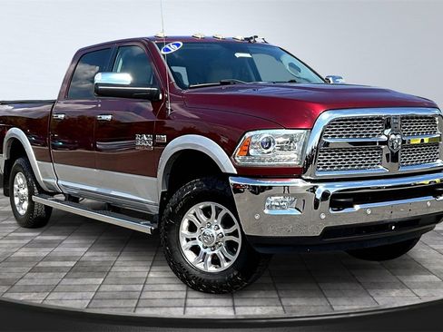 Used 2016 RAM 3500 Laramie image 12