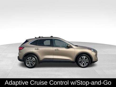 Used 2020 Ford Escape SEL image 4