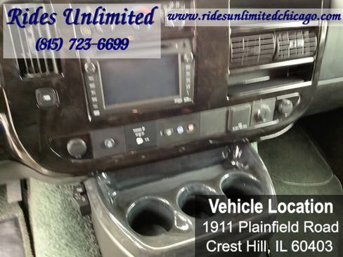 Used 2015 Chevrolet Express 2500 Extended RWD image 24