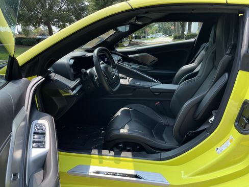 Used 2022 Chevrolet Corvette Stingray Preferred Conv w/ Battery Protection Package RWD image 15
