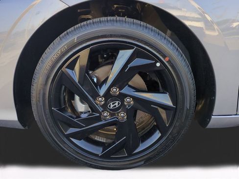 New 2026 Hyundai Elantra Sport image 11