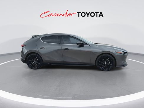 Used 2025 MAZDA MAZDA3 Hatchback w/ Appearance Package AWD/4WD image 9
