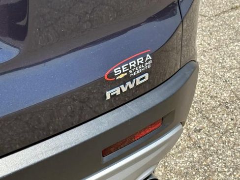 Used 2019 GMC Acadia SLE AWD/4WD image 11