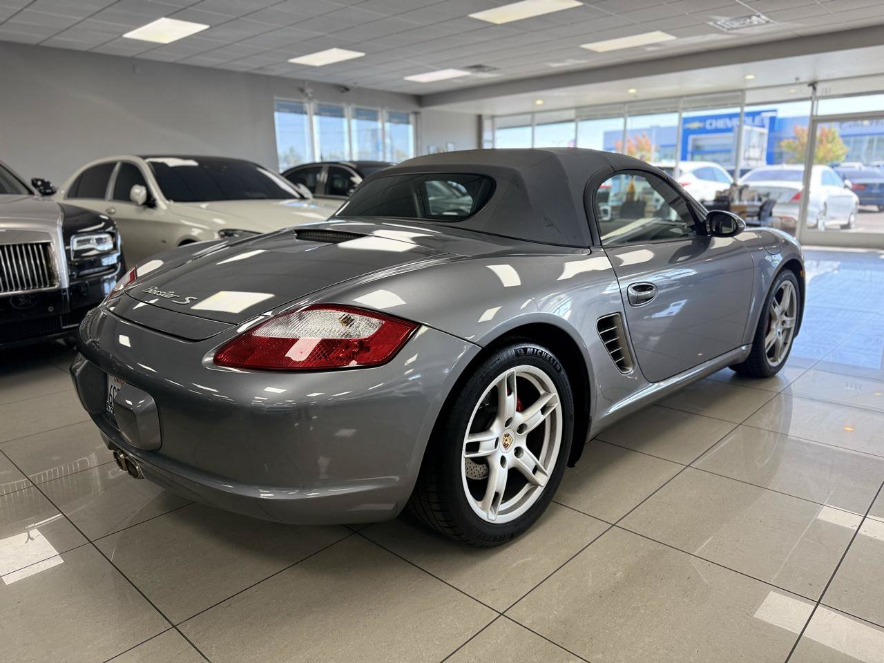 Used 2005 Porsche Boxster S RWD image 7