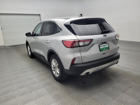 Used 2020 Ford Escape SE FWD image 5