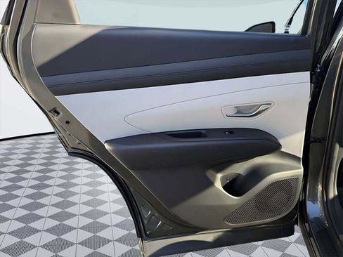 New 2026 Hyundai Tucson SEL image 30