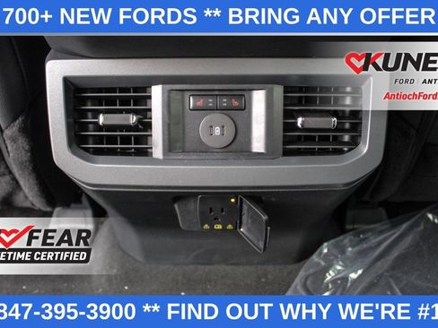 New 2025 Ford F250 Lariat w/ Black Appearance Package AWD/4WD image 31