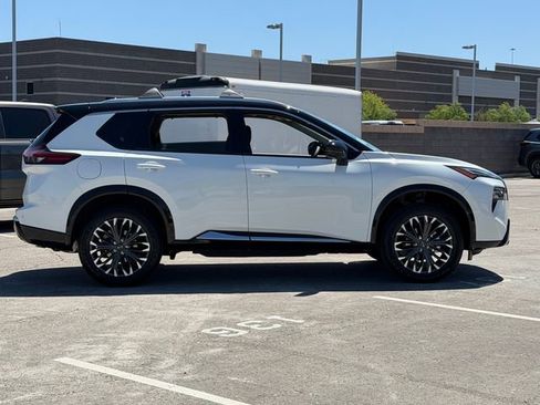 New 2026 Nissan Rogue Platinum AWD/4WD image 7