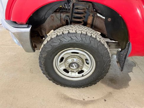 Used 2012 Ford F250 XL w/ PWR Equipment Group AWD/4WD image 20