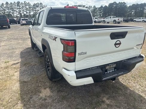 Used 2022 Nissan Frontier Pro-X RWD image 7