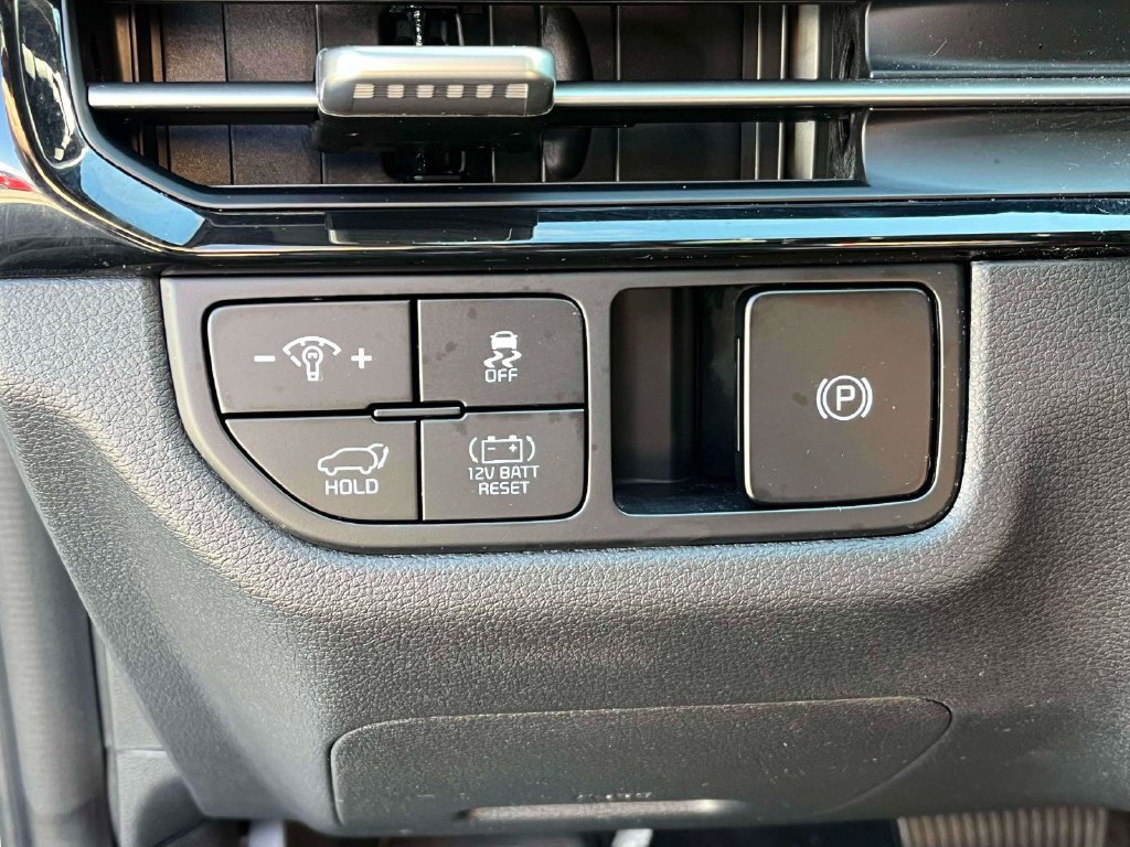 Used 2026 Kia Sportage SX Prestige AWD/4WD image 19