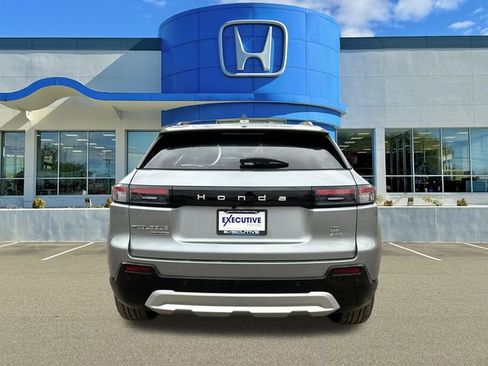 New 2026 Honda Prologue Touring image 3