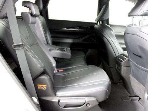 Used 2023 INFINITI QX60 Pure FWD image 33