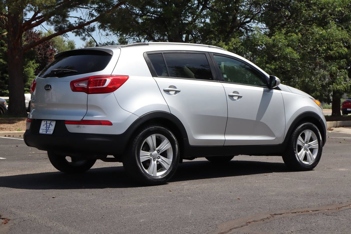 Used 2011 Kia Sportage LX w/ Convenience Pkg FWD image 5