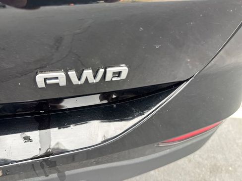 Used 2023 Chevrolet Equinox LS image 26