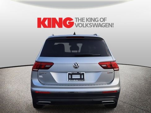 Used 2019 Volkswagen Tiguan SEL image 4