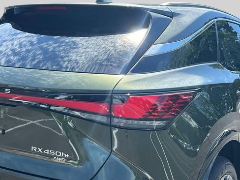 New 2026 Lexus RX 450h AWD image 9