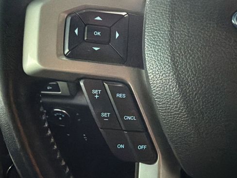 Used 2022 Ford F350 Lariat w/ Lariat Ultimate Package image 17