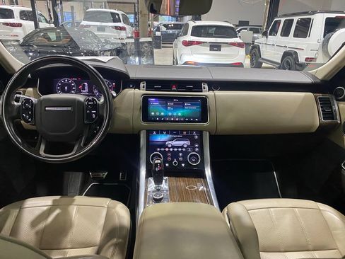 Used 2020 Land Rover Range Rover Sport HSE Dynamic AWD/4WD image 2