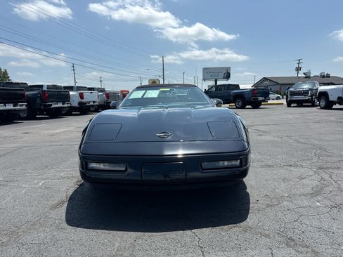 Used 1996 Chevrolet Corvette Convertible RWD image 8