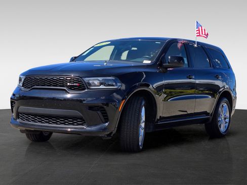Used 2023 Dodge Durango GT image 8