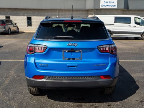 Used 2025 Jeep Compass Limited AWD/4WD image 8