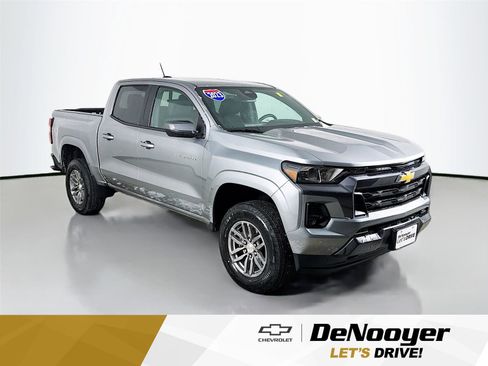 Used 2023 Chevrolet Colorado LT w/ LT Convenience Package II image 1