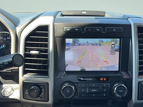 Used 2020 Ford F350 Lariat AWD/4WD image 22